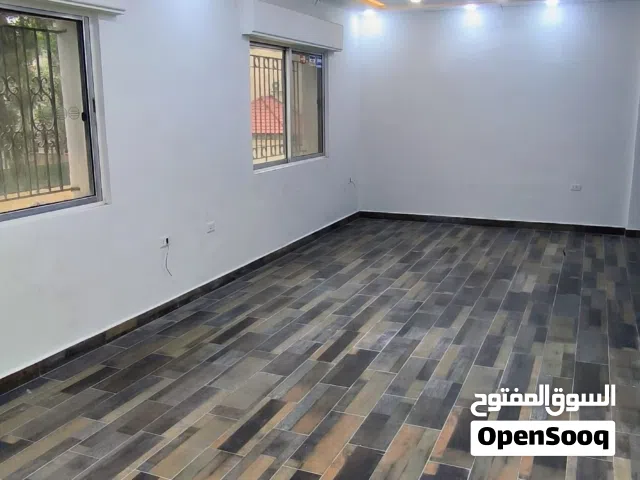مكتب طابق ارضي مميز جدا للايجار في موقع استراتيجي معروف على شارع رئيسي وحيوي