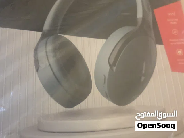 brand new boat rockerz bluetooth headphones model 631 anc