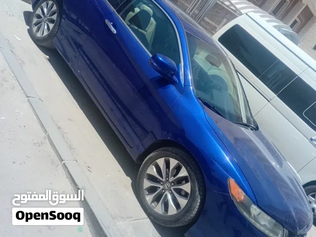 2015 هوندا اكورد Standard