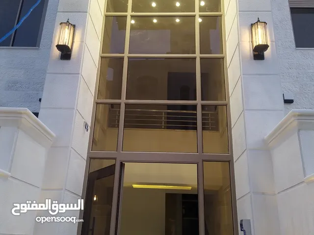 270 m2 4 Bedrooms Apartments for Sale in Irbid Al Rahebat Al Wardiah