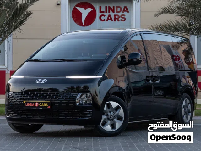 Hyundai Staria 2023 GCC under Warranty with Flexible Down-Payment.