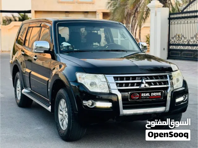 2015 Mitsubishi Pajero GLS