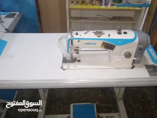 مكينه خياطه جاك للبيع مستخدم نضيف