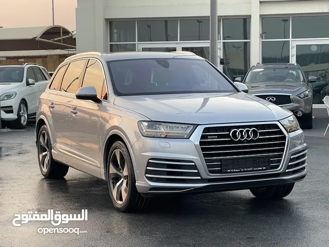 Audi Q7 2016 in Sharjah