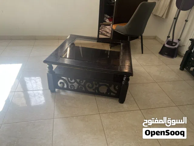 طوايل وحده كبيره وثنتين صغار الرجاء التواصل واتس