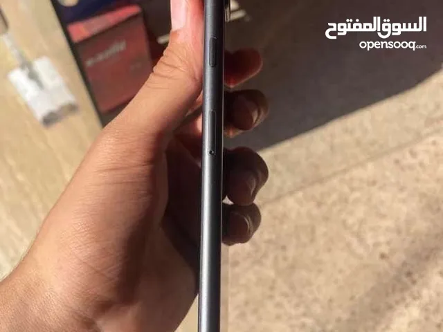 ايفون8بلص باتريته83