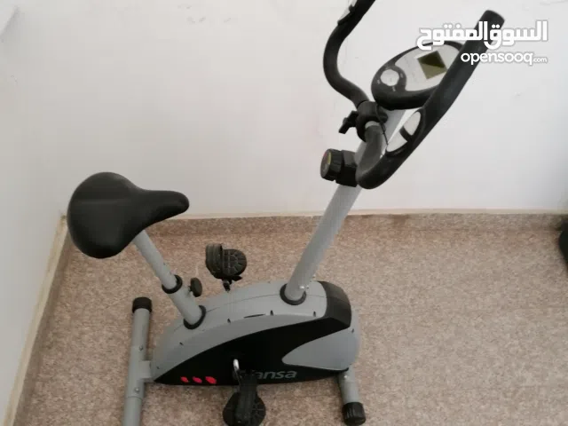 للبيع دراجه هوائيه لتمرين الكارديو مستعمله خفيف