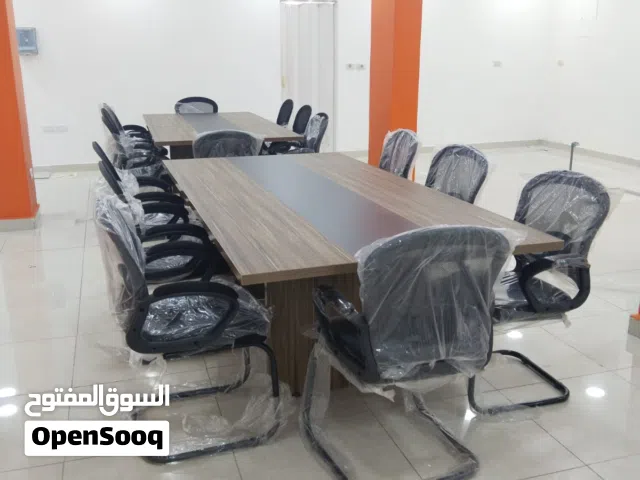 طاولة اجتماعات 2م