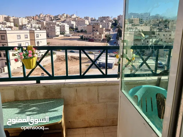 130 m2 5 Bedrooms Apartments for Sale in Amman Umm Nowarah