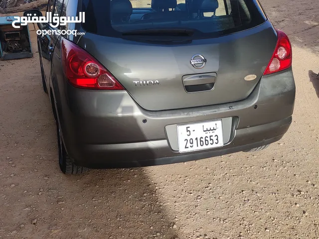 Used Nissan Tiida in Tripoli