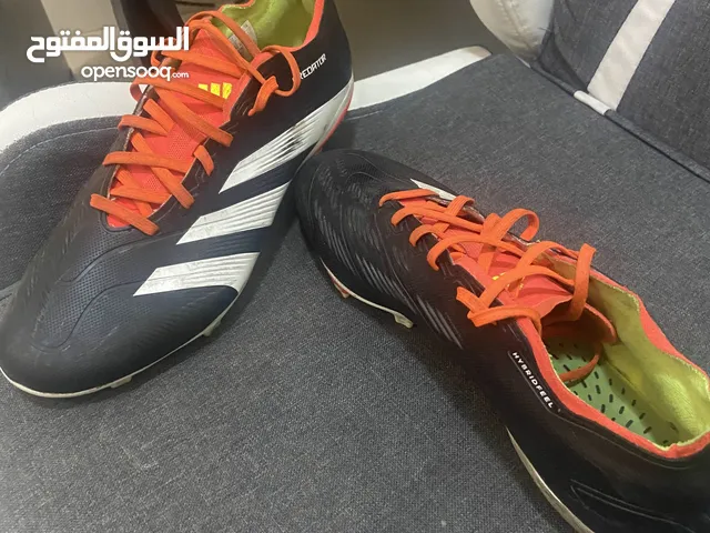 Adidas Predator Leauge football boots Used only for 1 month
