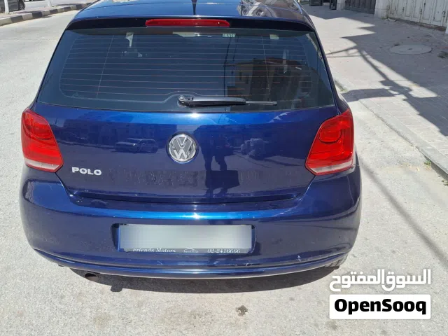 2010 فولكسفاغن بولو Standard