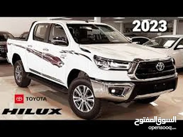 Toyota Hilux Standard in Red Sea