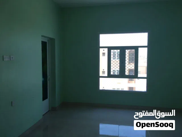 135 m2 3 Bedrooms Apartments for Rent in Muscat Al Maabilah