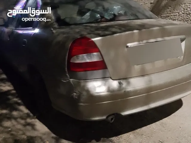 سيارات ايرون نوبرا 2001 اوتومات للبيع كاش او اقساط دفعه لا تقل عن النص وباختلاف السعر وشيكات شخصيه ل