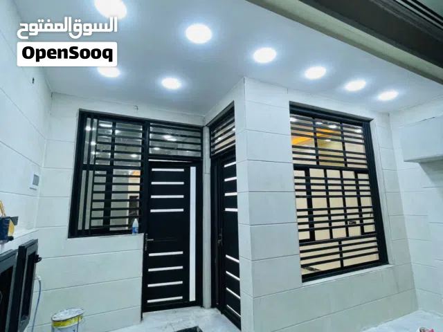125 m2 3 Bedrooms Townhouse for Sale in Basra Al Amn Al Dakhile