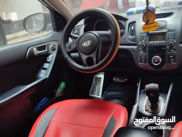 سيارة كيا سيراتو 2012