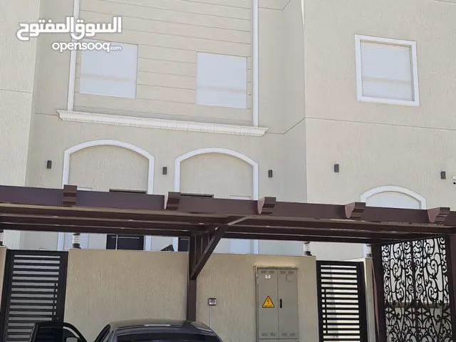 500 m2 3 Bedrooms Apartments for Rent in Mubarak Al-Kabeer Fnaitess