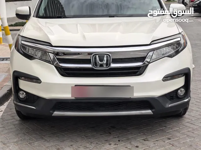 Honda pilot 2019 touring AWD