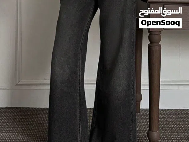 ملابس للبيع