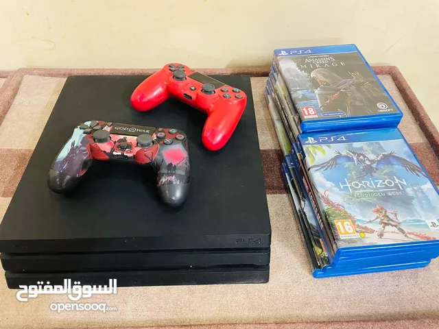 PlayStation 4 PlayStation for sale in Al Dakhiliya