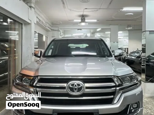 2020 Toyota Land Cruiser Grand Touring