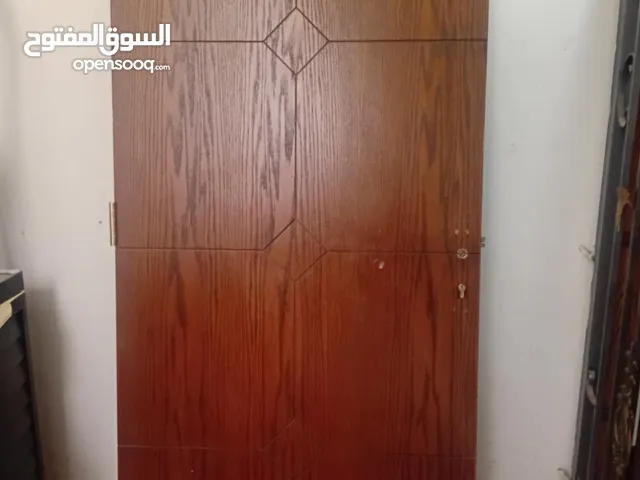 باب خشب صلد قشره بلوط