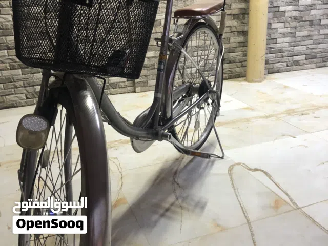 الوصف مهم جداً - سيكل ياباني نظيف 3 غيارات مع بريك خلفي وامامي في البريمي