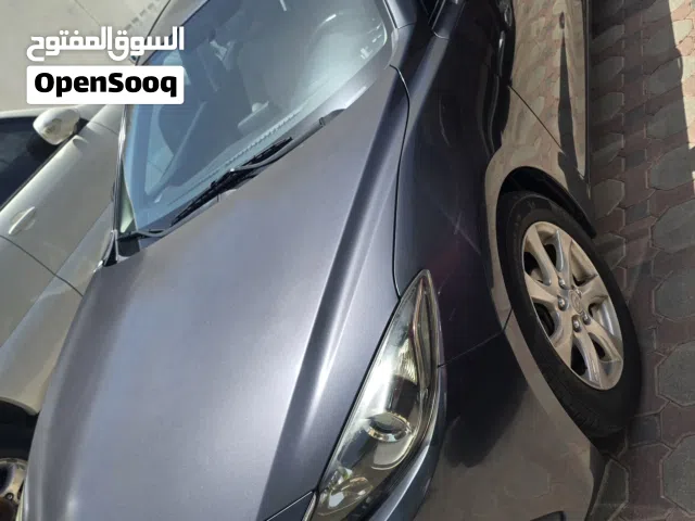 2016 مازدا 3 Standard