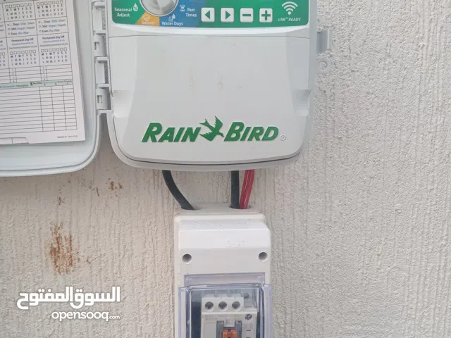 فني شبكات ري وتنسيق الحدائق