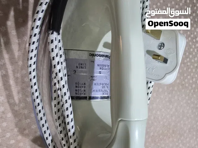 Panasonic Iron heavy duty new condition very less used