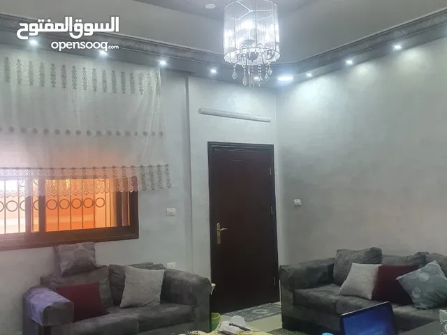 260 m2 3 Bedrooms Villa for Sale in Zarqa Dahiet Al Madena Al Monawwara