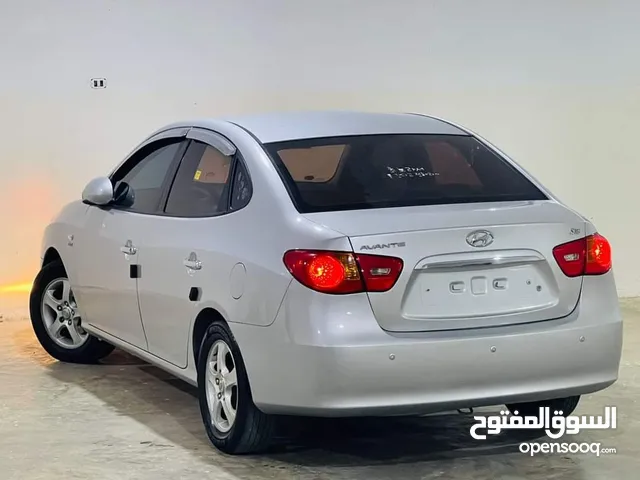 Hyundai Avante SE in Tripoli