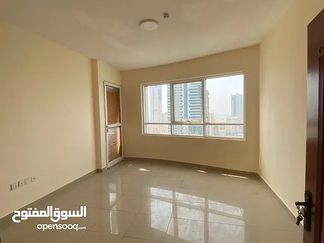 3050ft 3 Bedrooms Apartments for Rent in Sharjah Al Majaz