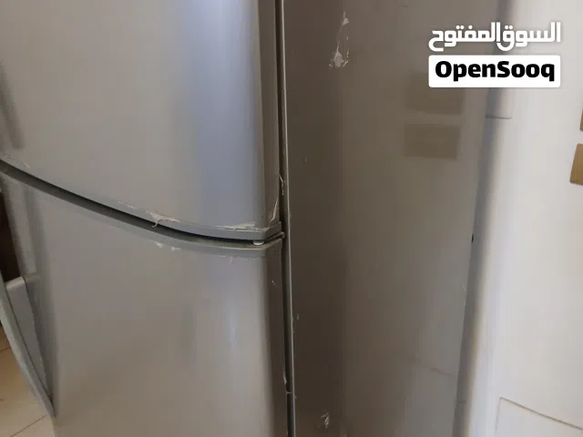 ثلاجه زانوسى نوفروست جامبو حالة ممتازه للبيع