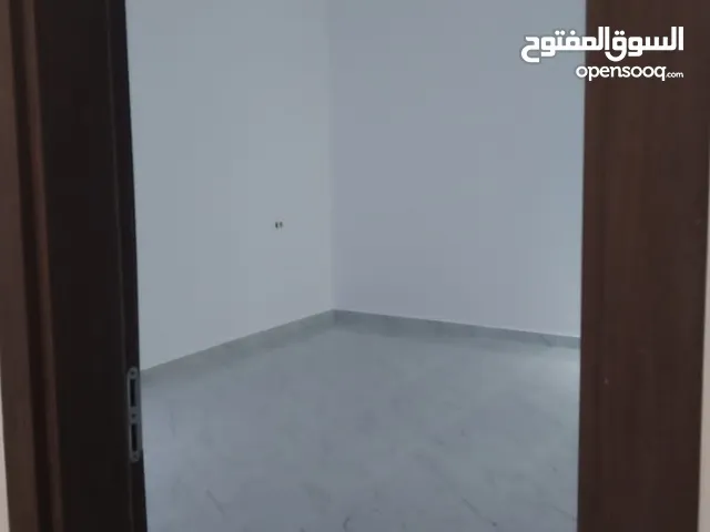 200 m2 2 Bedrooms Apartments for Rent in Tripoli Al-Hashan