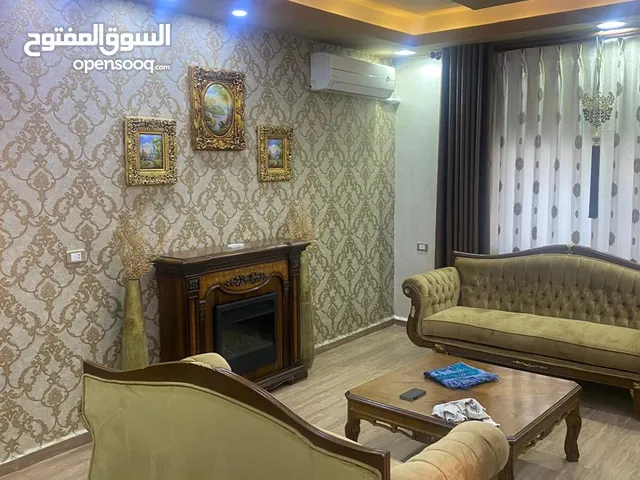 240 m2 5 Bedrooms Townhouse for Sale in Zarqa Al Zarqa Al Jadeedeh