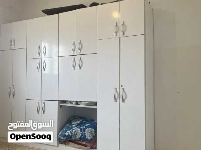 دولاب للبيع ب900