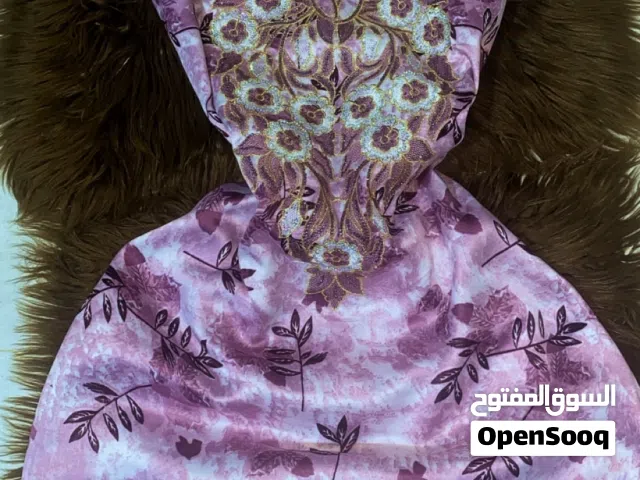 مخاوير قطع قماش والخياط عليكي عُماني