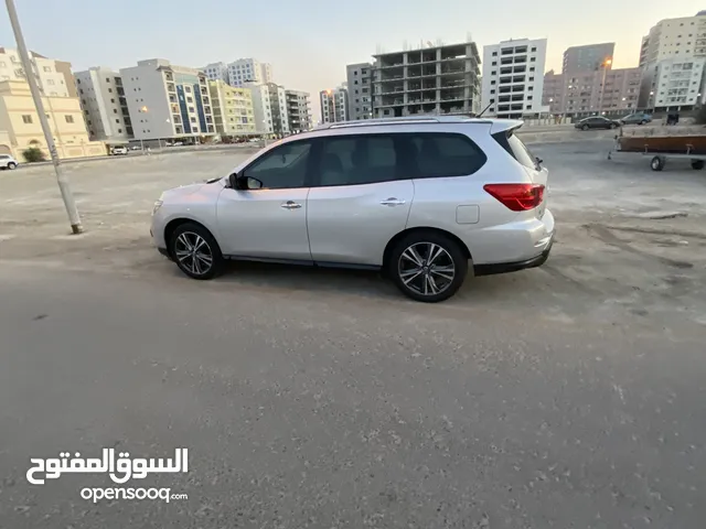 Nissan Pathfinder 2018 in Muharraq