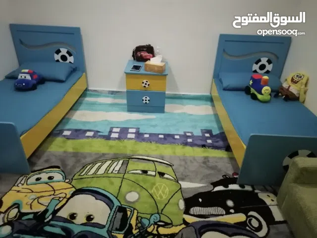 سريرين اطفال عرض  90* متر ونص طول بحاله ممتازه بدون مراتب