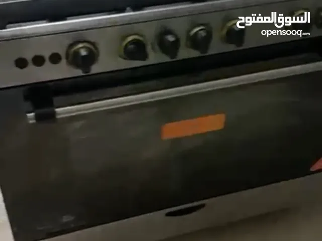 بوتجاز مع فرن و غاز ( سلندر ) واحد صغير و واحد كبير