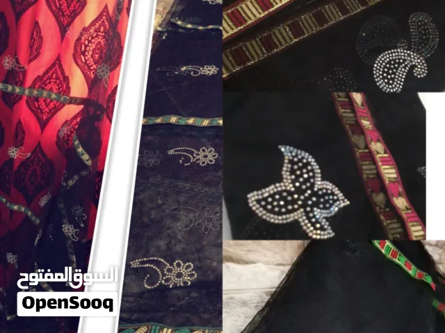 شالات حجم كبير بالكرستال وشالات مطرزه متوفر عدد محدود فقط