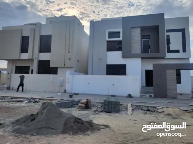 355 m2 More than 6 bedrooms Villa for Sale in Muscat Amerat