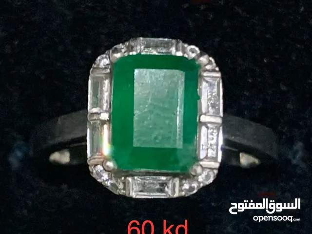 Natural. Emerald Ring