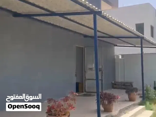 تريلا للبيع