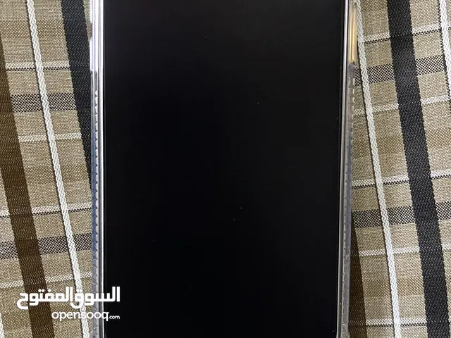 Apple iPhone 12 64 GB in Al Dhahirah
