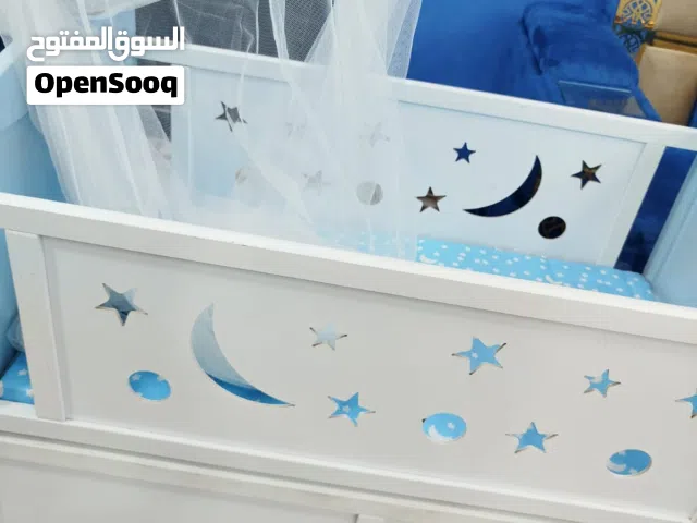 تخت بيبي بحال الوكاله استعمال بسيط للبيع بسعر مغري