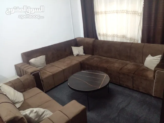 كنب شبه جديد للبيع بسعر رمزي