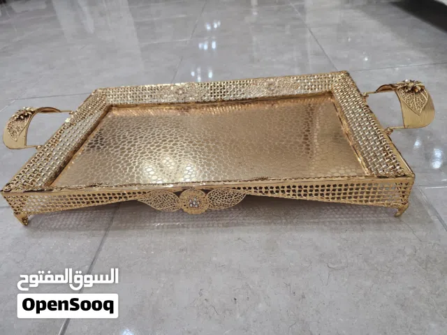 صينيه تقديم ذهبي صحن مزخرف وصحن زجاج